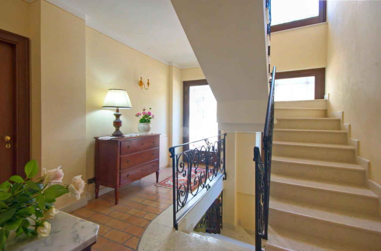 Hotel Velia Mare Numana Esterno foto